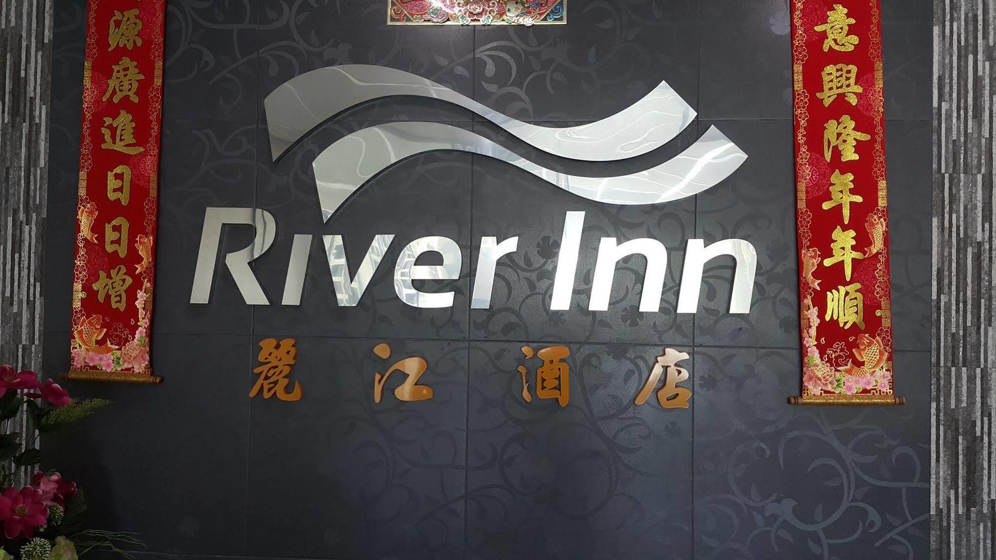 Oyo 301 River Inn Hotel Butterworth Exteriör bild