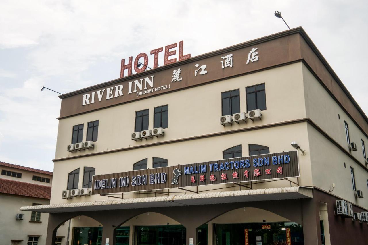 Oyo 301 River Inn Hotel Butterworth Exteriör bild